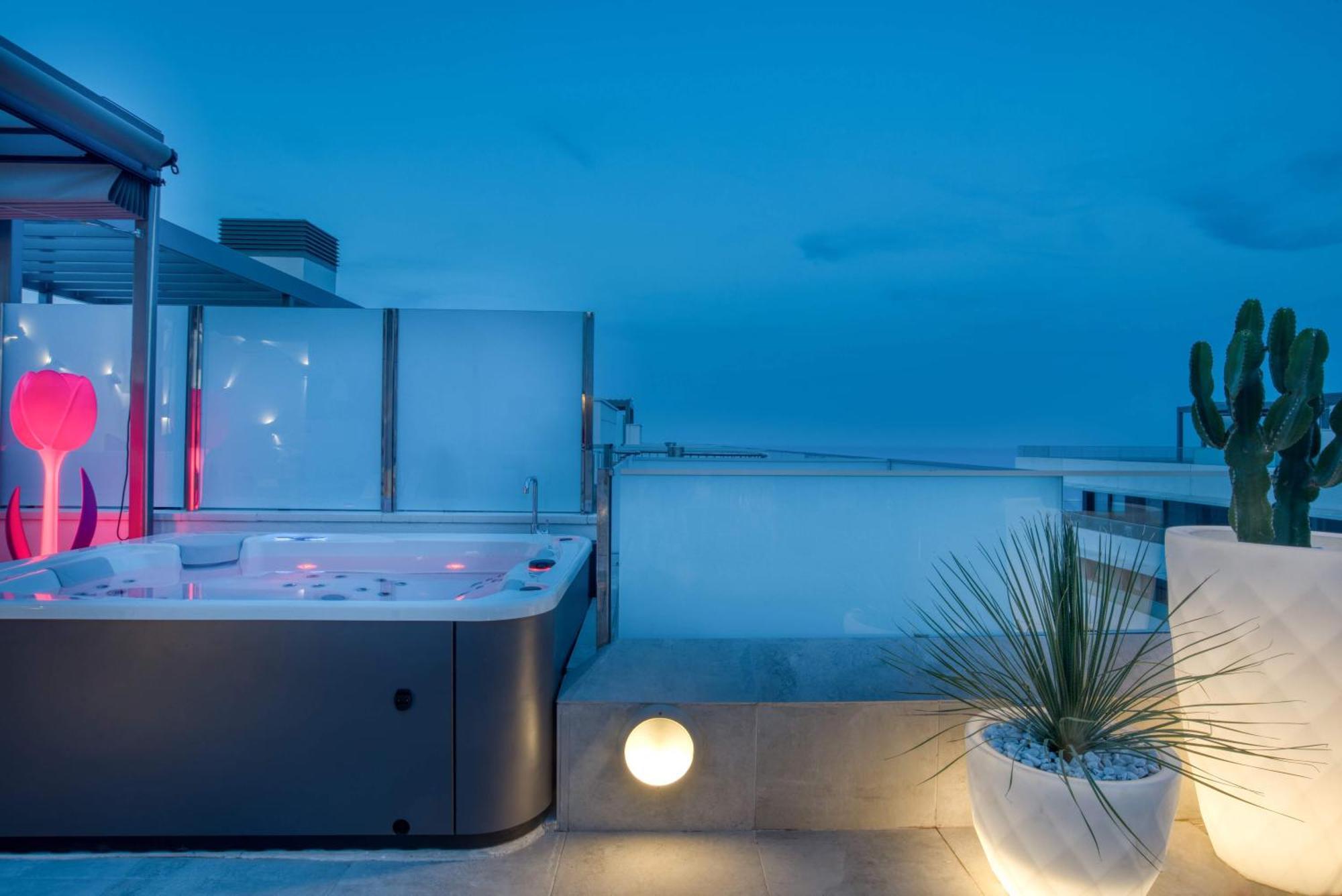 Penthouse On The First Line Apartment Platja d'Aro Luaran gambar