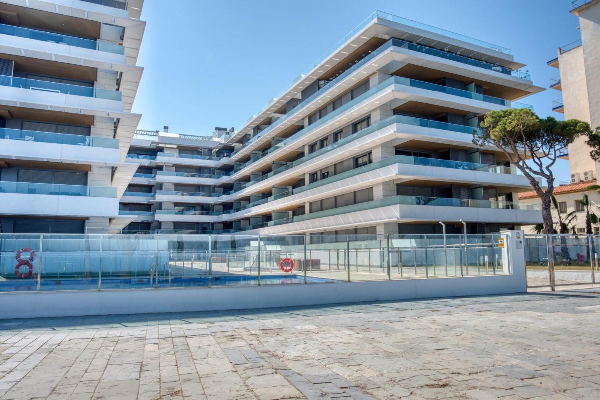 Penthouse On The First Line Apartment Platja d'Aro Luaran gambar
